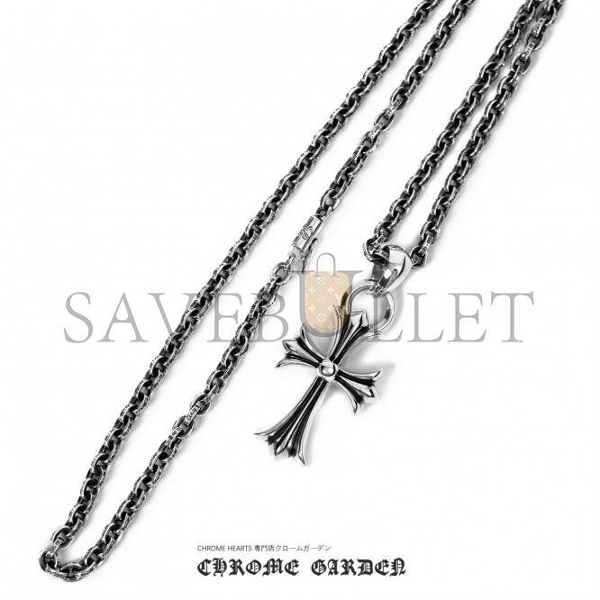 CHROME HEARTS SMALL CROSS PENDANT